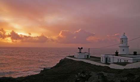 Sunset near Lands End © Oli Grounsell