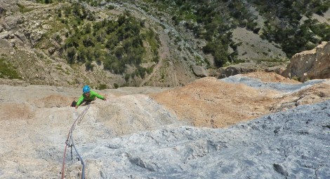 Perfect limestone on Balade D'enfer © Liam Postlethwaite