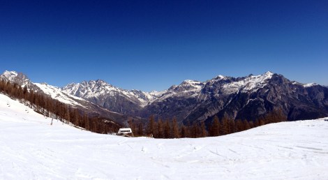 Winter Alfoide, the Tete can be seen on the right © Oli Grounsell 