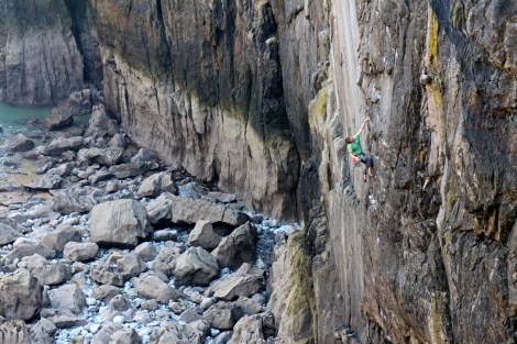 From a Distance E7 6b © Ed Booth