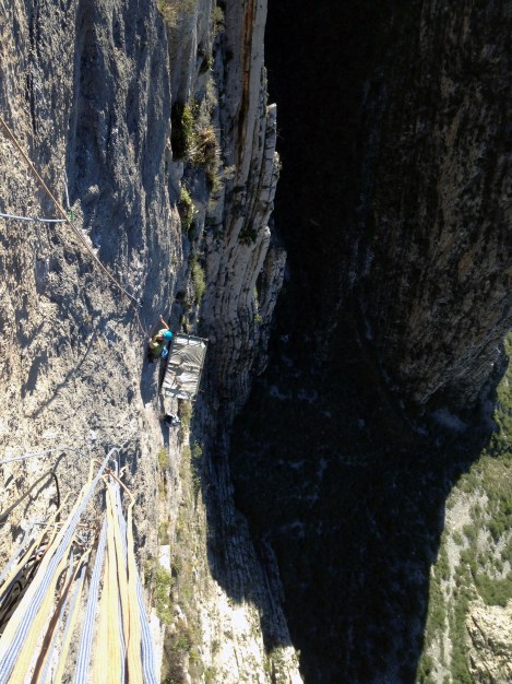 The first crux pitch on Pau © Liam Postlethwaite